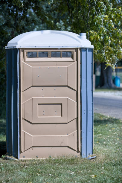 Best Portable restroom trailer rental  in Comstock Park, MI